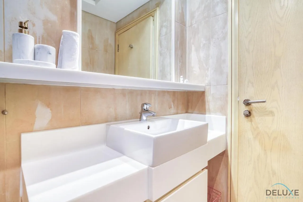 Chic 1Br At Al Bateen Jbr By Deluxe Holiday Homes Dubaï 0*,  Émirats arabes unis